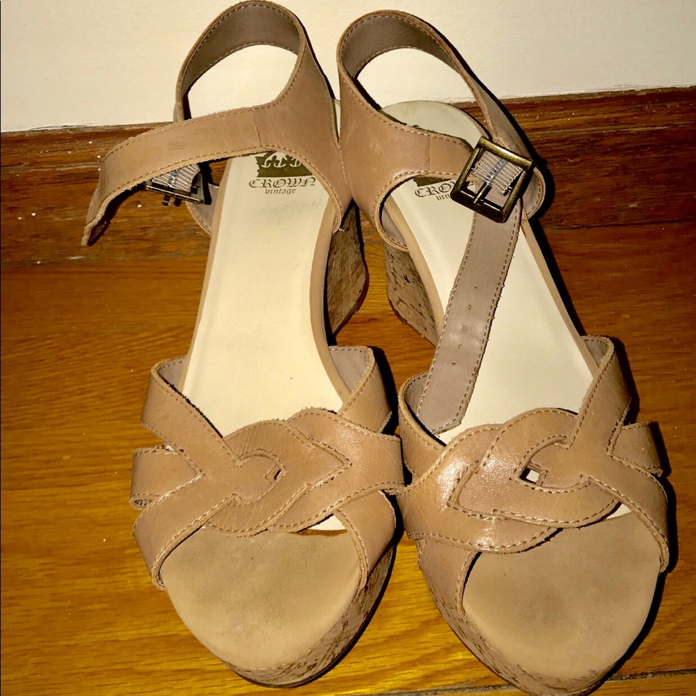 Lightly worn Crown Vintage wedges